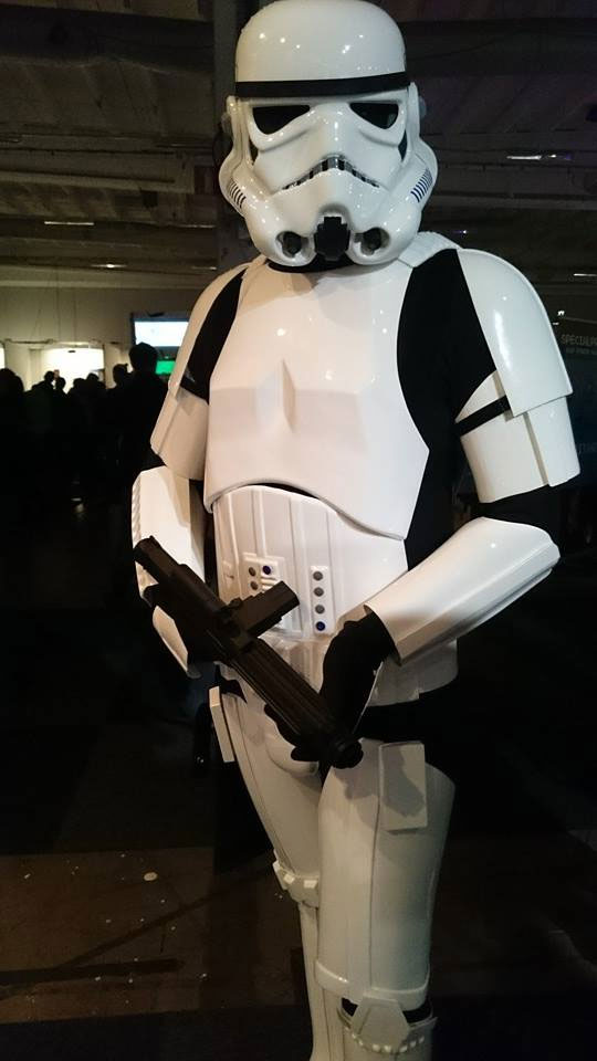 Stormtrooper Martin replica Armour costume review