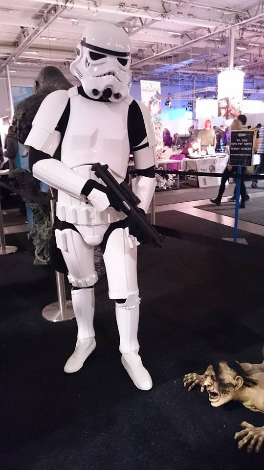 Replica Armour Stormtrooper costume martin narozniak review